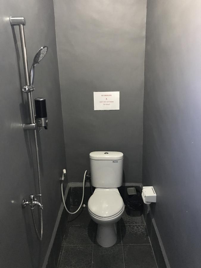 Nine Dollar Hostel 레기안 외부 사진