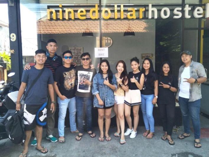 Nine Dollar Hostel 레기안 외부 사진