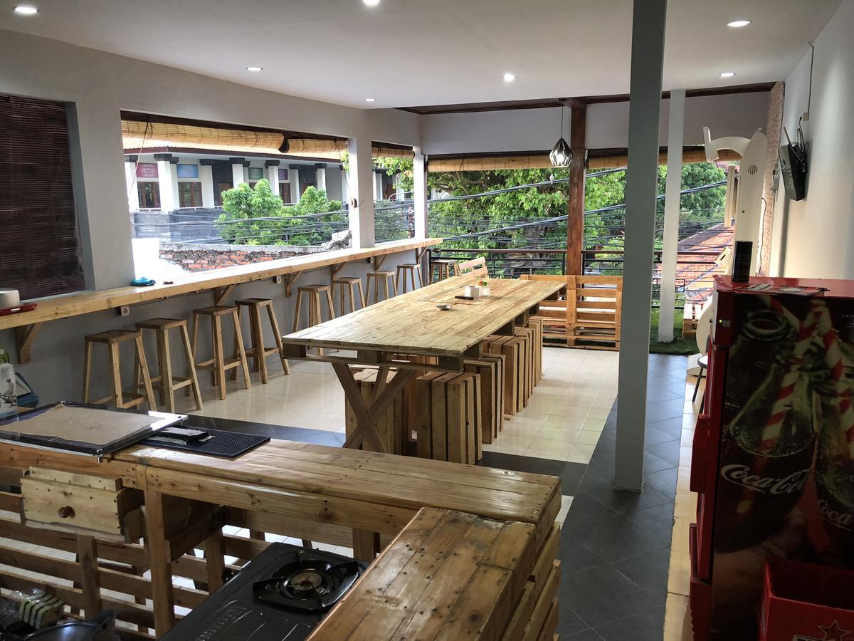 Nine Dollar Hostel 레기안 외부 사진
